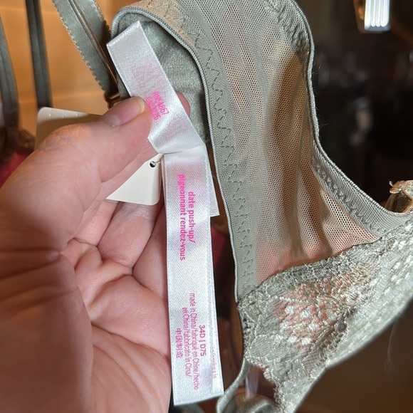 NWT PINK Victoria’s Secret THE DATE WRAP PUSH-UP Bra Lace Green Size 34D - Picture 12 of 14